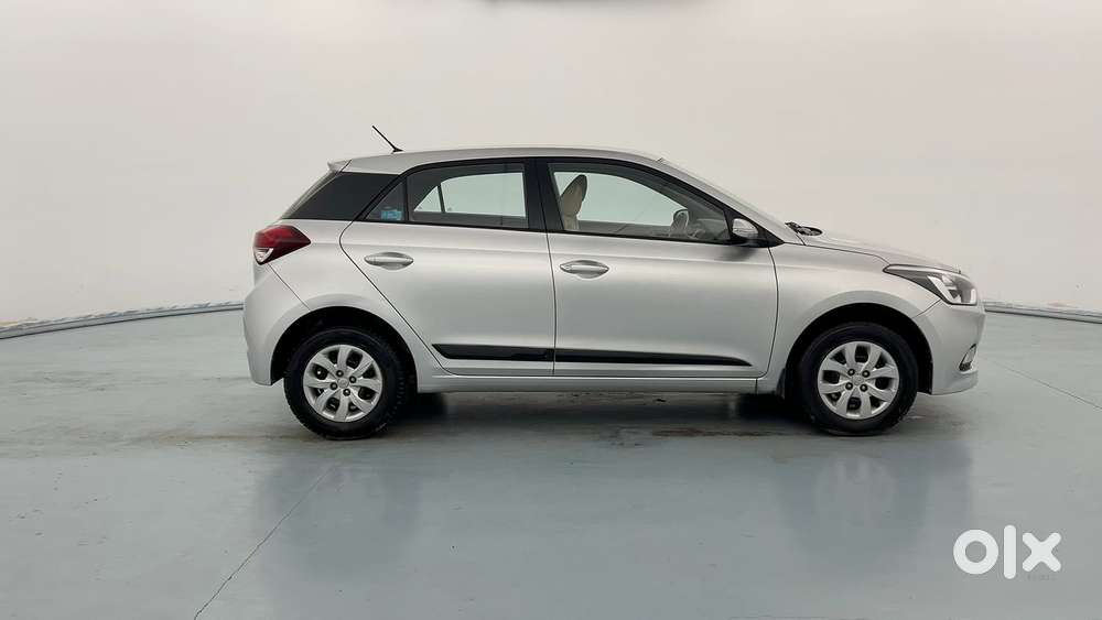 Hyundai Elite I20 [ ] 1.2 Sportz, 2015, Petrol