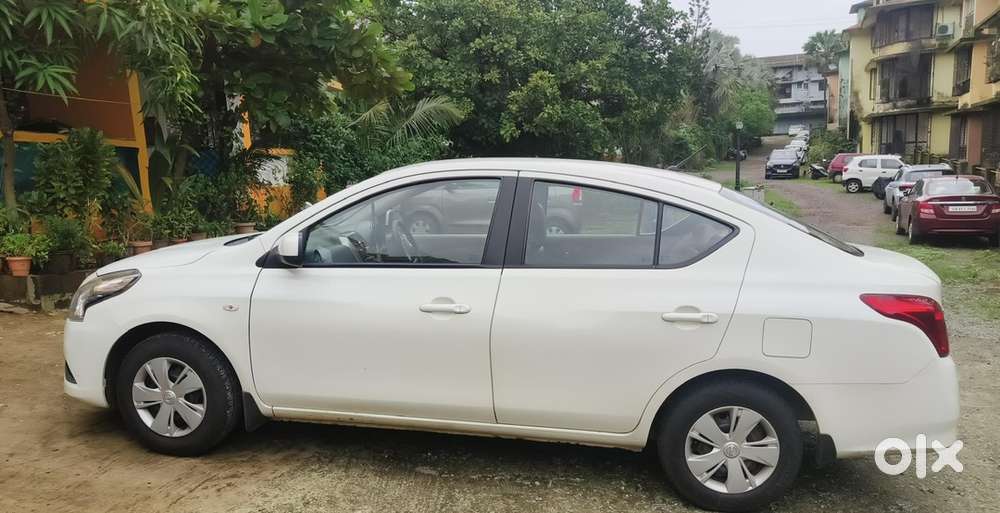 Nissan Sunny Petrol 2014