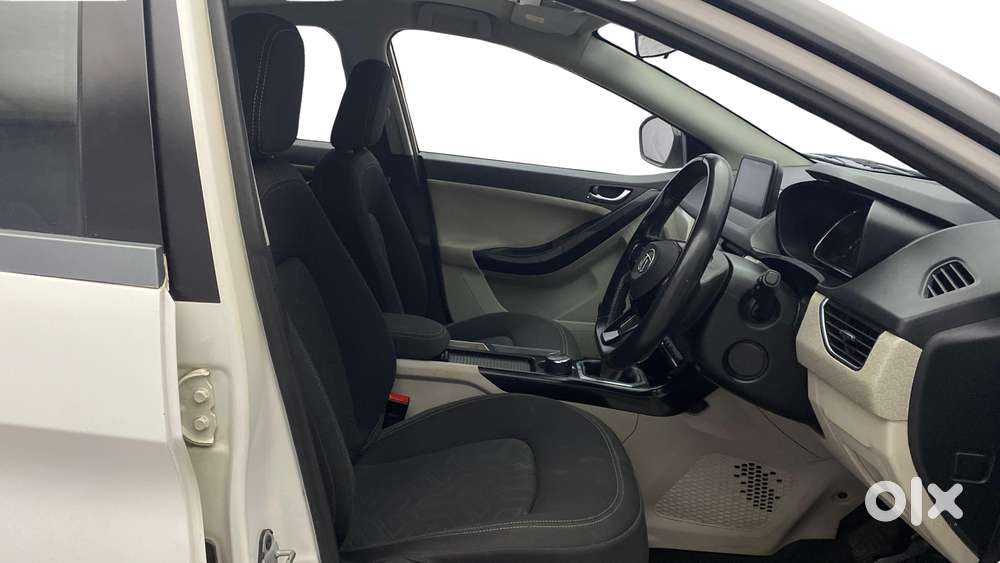 Tata Nexon 1.2 Revotron Xz Plus Premium, 2020, Petrol