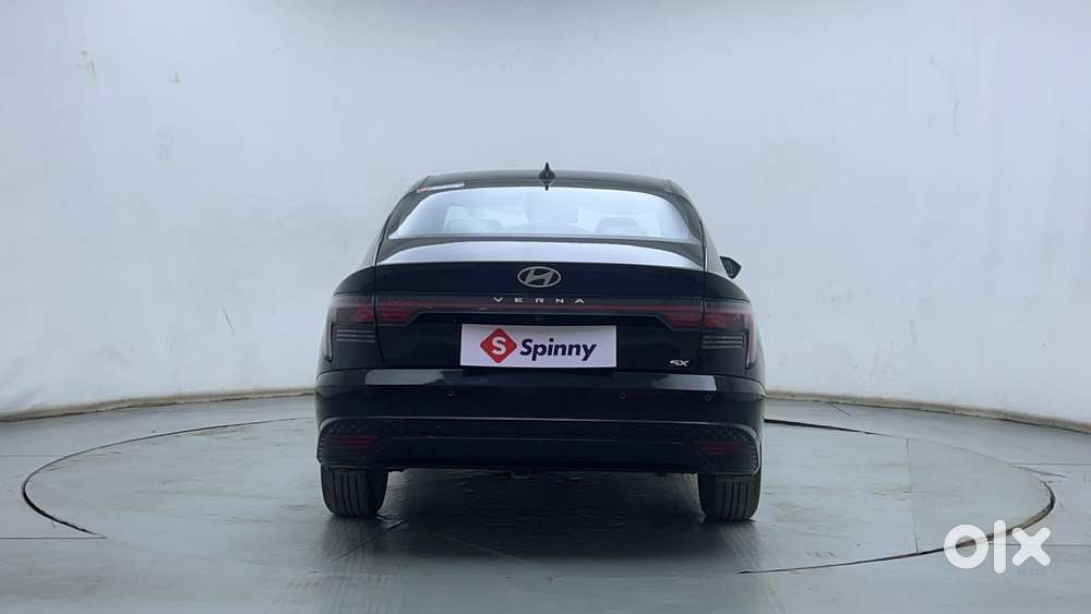Hyundai Verna 1.5 Sx (o) Vtvt Ivt, 2023, Petrol