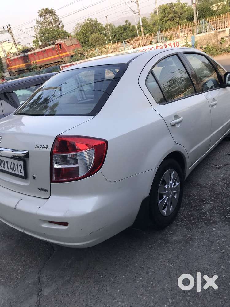 Maruti Suzuki Swift Dzire Vdi Optional, 2012, Diesel