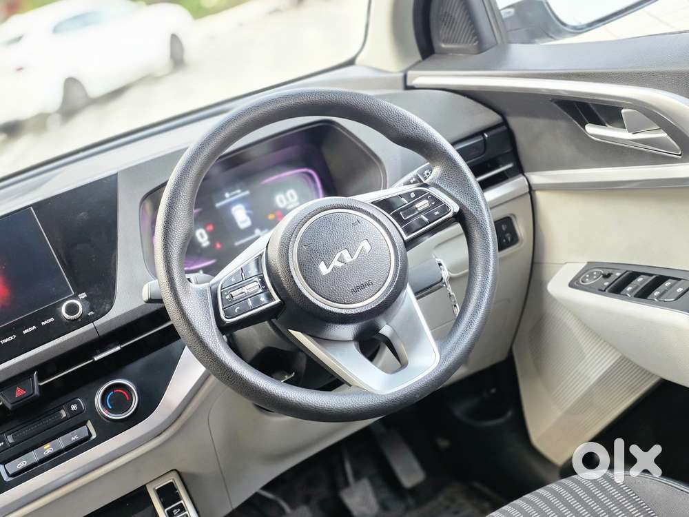 Kia Carens 1.4 Prestige Turbo 7 Str, 2024, Petrol