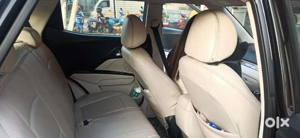 Mahindra Xuv300 2022 Petrol 70000 Km Driven
