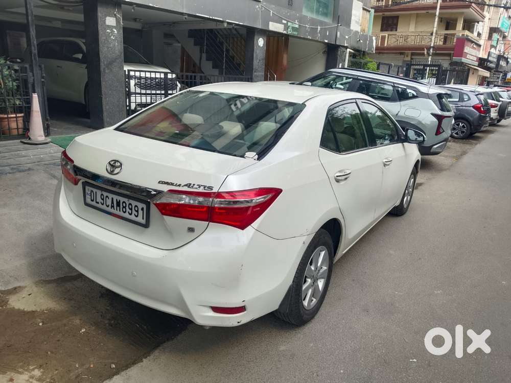 Toyota Corolla Altis 1.8 G Cvt, 2017, Petrol