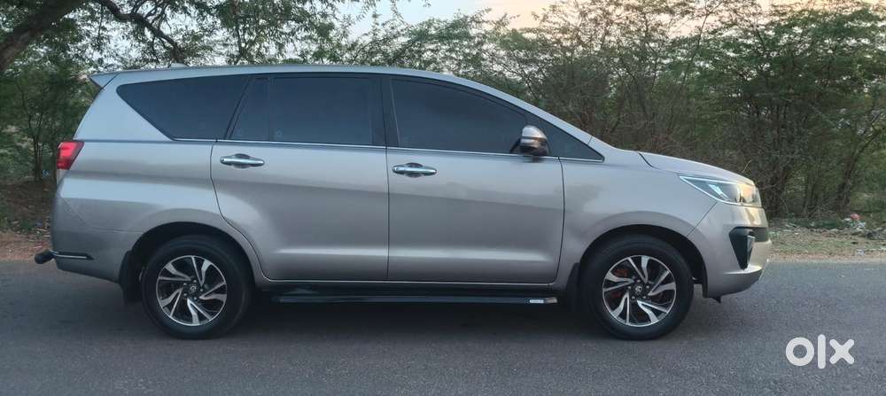 Toyota Innova Crysta 2.4 V 7 Str, 2022, Diesel