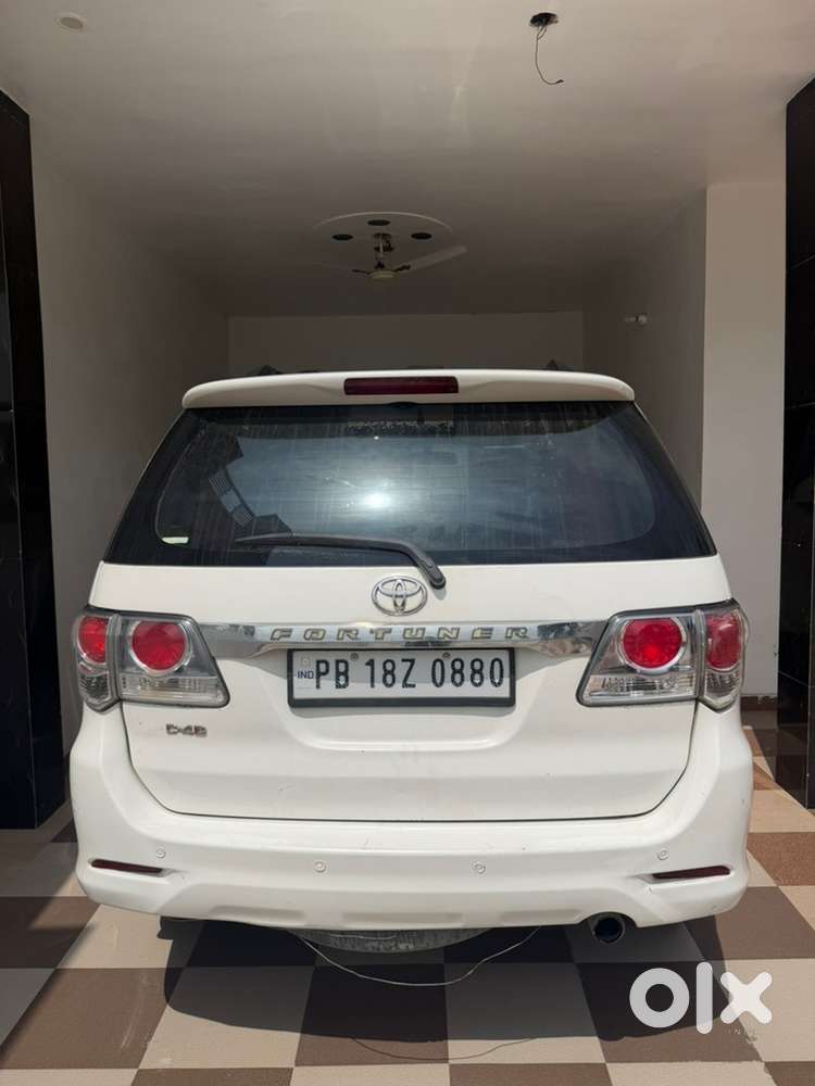 Toyota Fortuner Diesel 2013