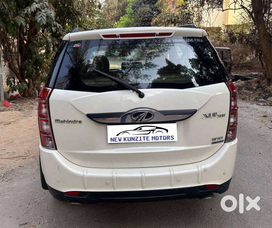 Mahindra Xuv500 At W10 Awd, 2016, Diesel