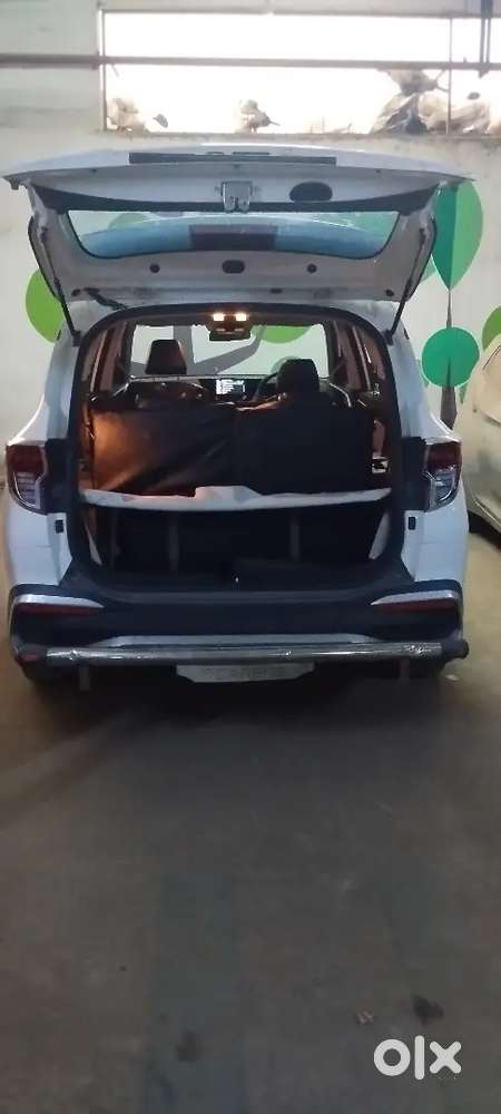 Kia Carens Premium 2023