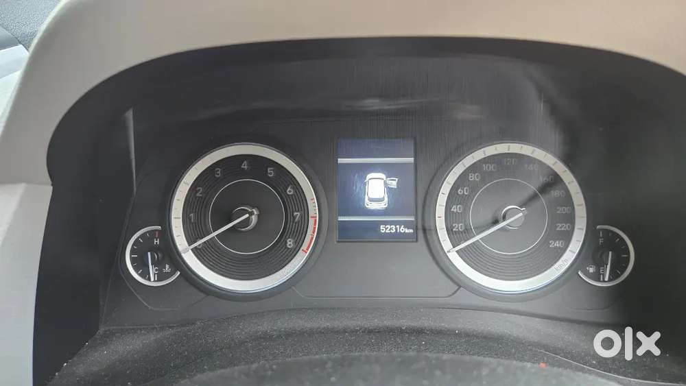 Hyundai Creta - Sx Mt Petrol - With Panaromic Sun Roof Well Maintained