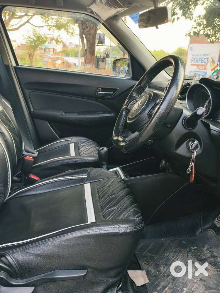 Maruti Suzuki Swift Vxi, 2020, Petrol