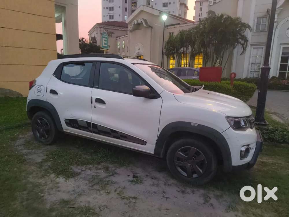 Renault Kwid 2019-ongoing 1.0 Rxt Amt (o), 2017, Petrol