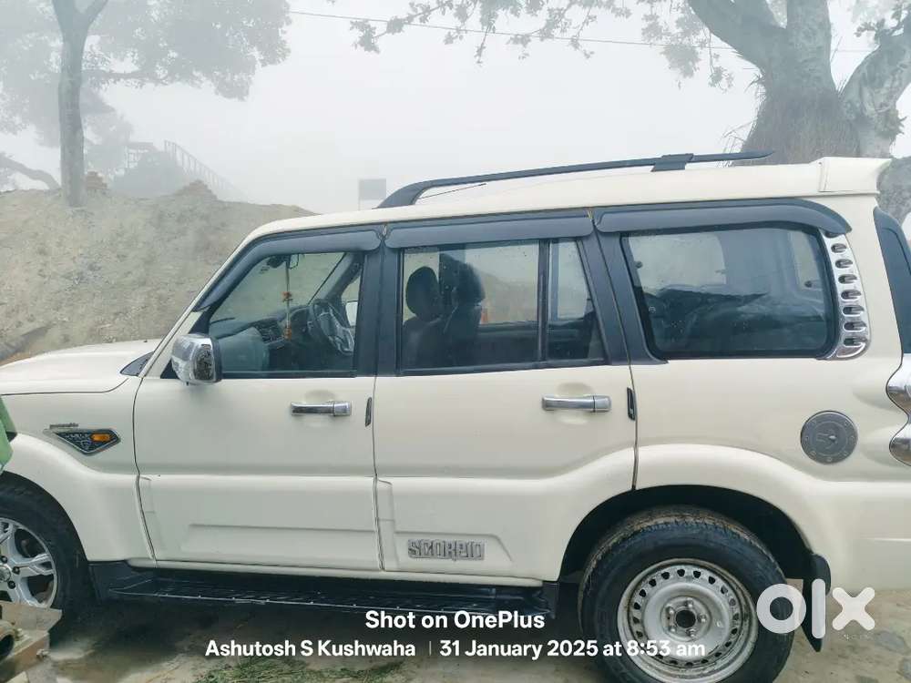 Mahindra Scorpio 2015 Diesel 80000 Km Driven
