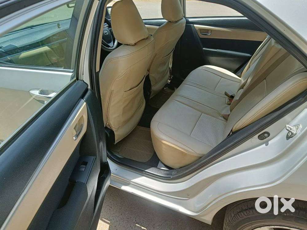 Toyota Corolla Altis 1.8g Limited, 2015, Petrol