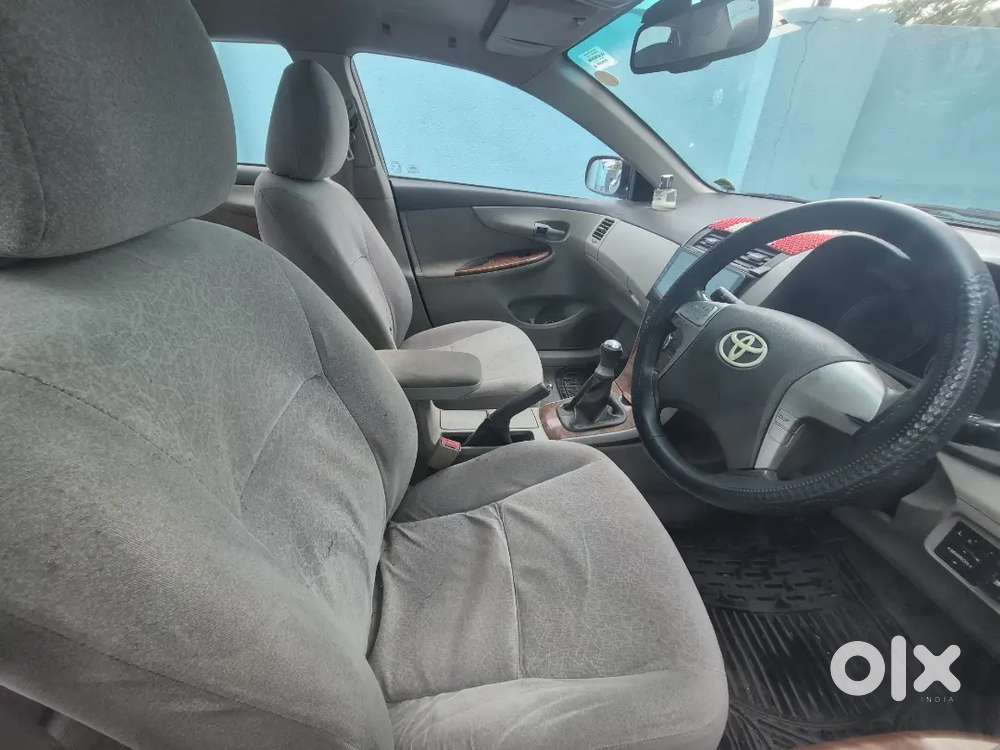 Urgent Sell Toyota Corolla Altis 2011 Year Limited Edition
