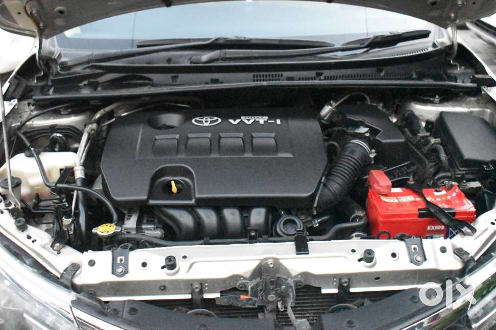 Toyota Corolla Altis [2011-2014] 1.8 Vl At, 2014, Petrol