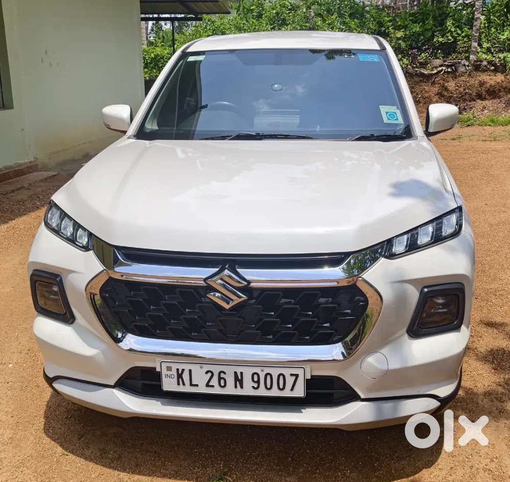 Maruti Suzuki Grand Vitara 1.5 Zeta Petrol Manual Transmission