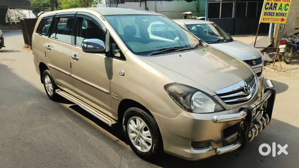 Toyota Innova 2.5 Vx 2011