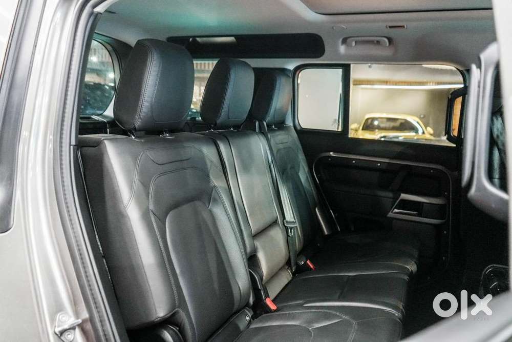 Land Rover Petrol 2024 Car