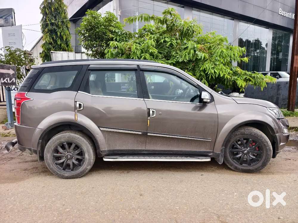 Mahindra Xuv500 2.2 2018