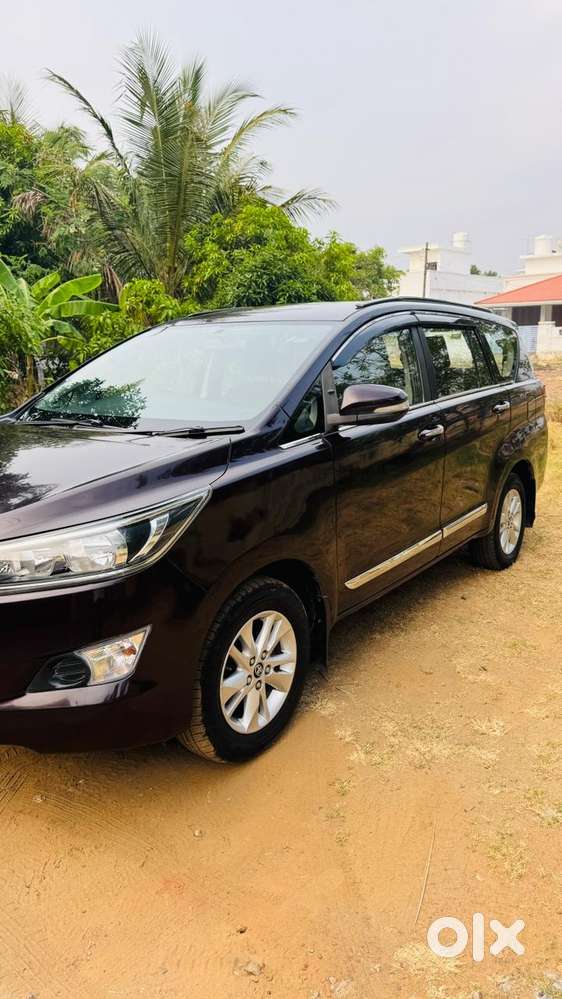 Toyota Innova Crysta 2.8 Gx At, 2017, Diesel