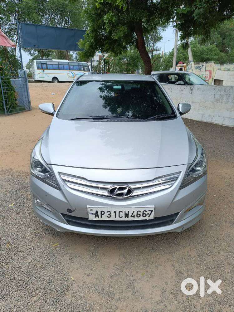 Hyundai Verna 1.6 Sx Crdi, 2015, Diesel