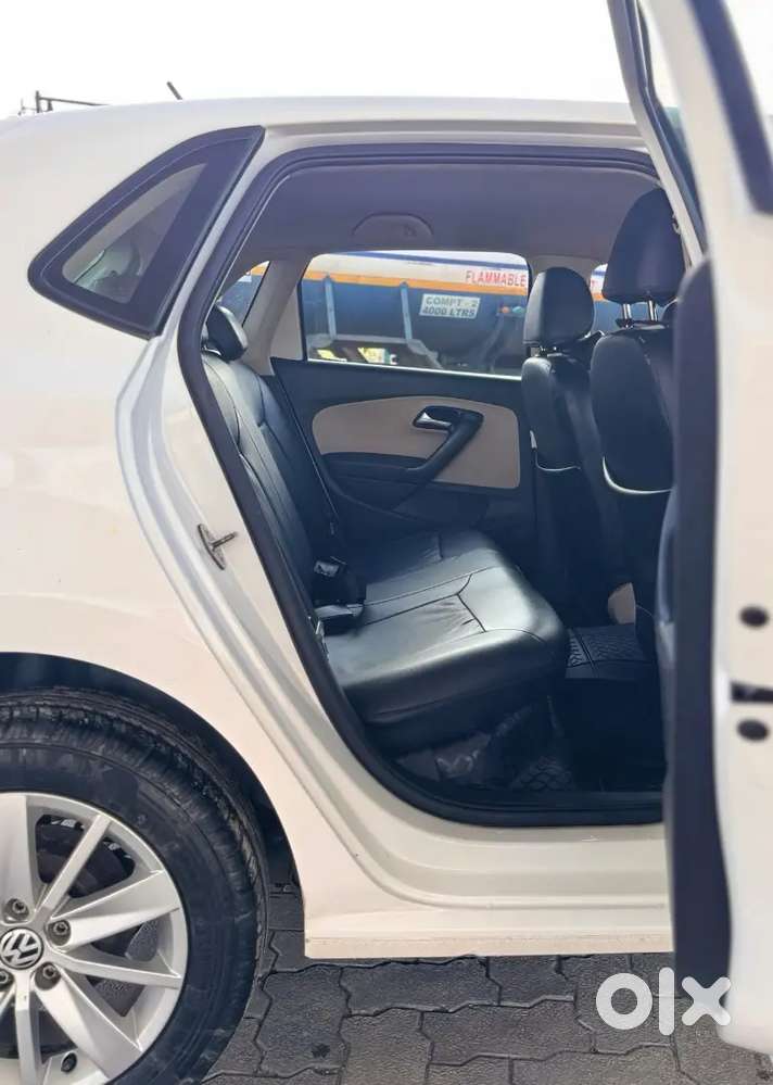 Volkswagen Polo Highline 2015