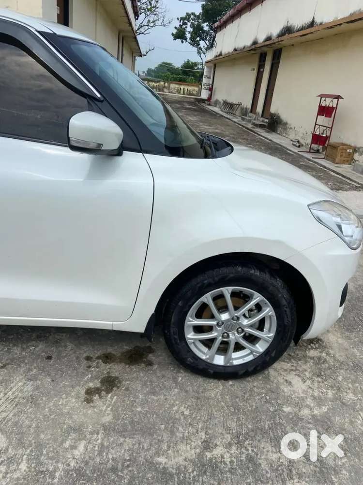 Maruti Suzuki Swift 1.3 Zxi 2024