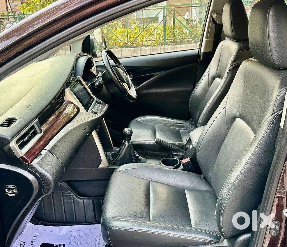 Toyota Innova Crysta 2.4 Z 7 Str, 2017, Diesel