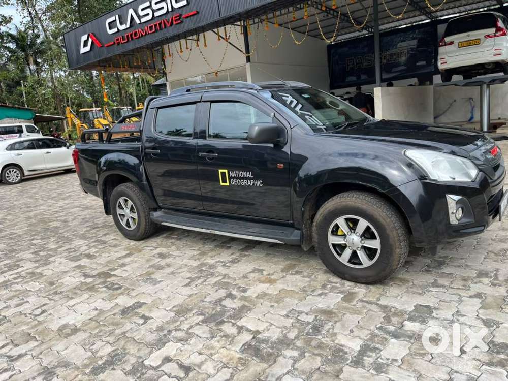 Isuzu D-max V-cross 2024