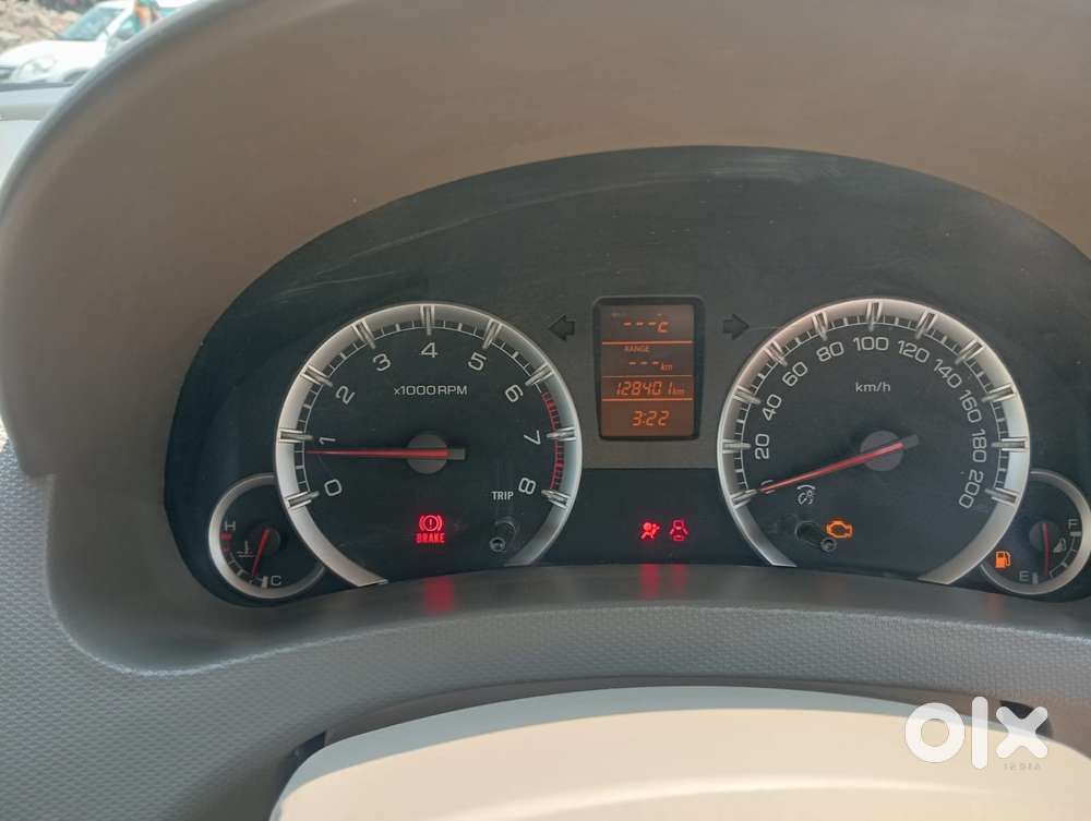 Maruti Suzuki Ertiga Zxi Shvs, 2014, Petrol