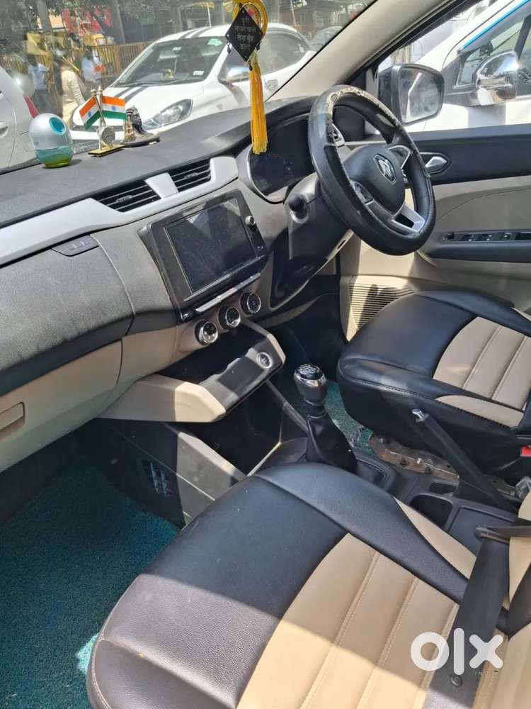 Renault Triber, 2024, Petrol