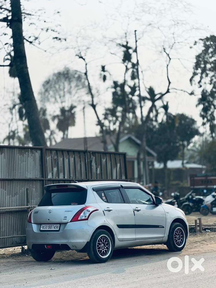 Maruti Suzuki Swift 2014 Diesel 88000 Km Driven