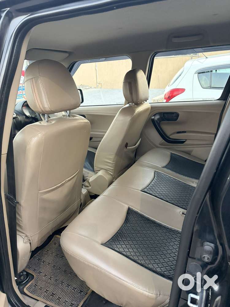 Mahindra Bolero Neo 1.5 N8, 2023, Diesel