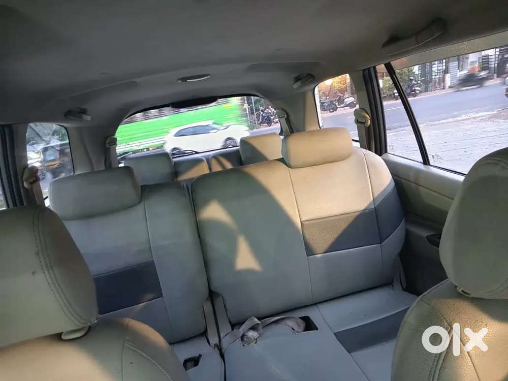 Toyota Innova Diesel 2012
