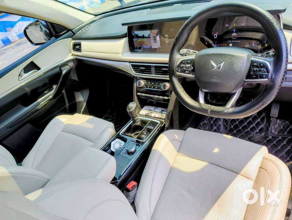 Mahindra Xuv700 2.2 Ax 7 Diesel Mt Str, 2023, Diesel