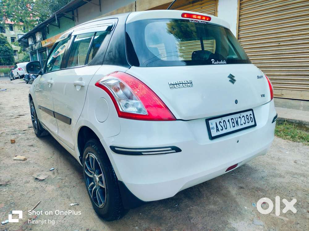 Maruti Suzuki Swift 1.2 Vxi (o), 2015, Petrol