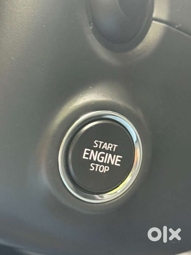 Skoda Kushaq 1.0 Tsi Style At, 2022, Petrol