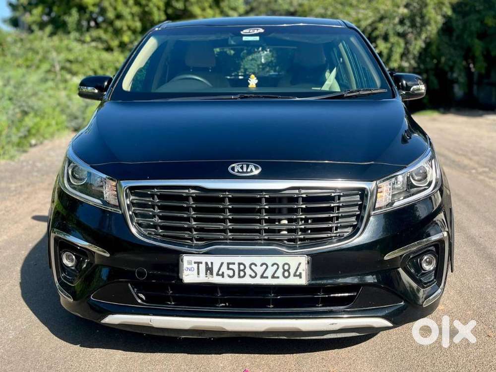 Kia Carnival Premium, 2020, Diesel