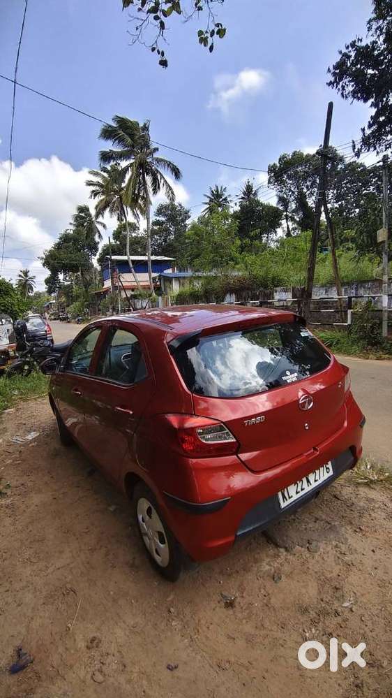 Tata Tiago 1.2 Revotron Xt, 2017, Petrol