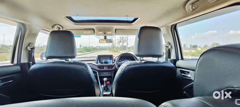 Maruti Suzuki Brezza 1.5 Zxi Smart Hybrid, 2024, Petrol
