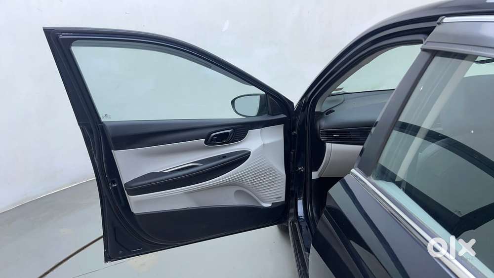 Hyundai New I20 1.2 Asta (o) Ivt, 2024, Petrol