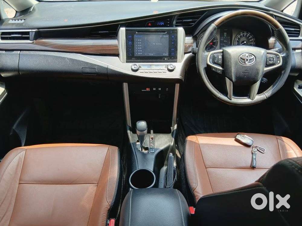 Toyota Innova Crysta 2.8z Automatic, 2018, Diesel