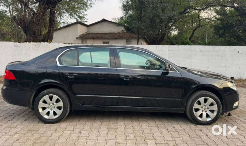 Skoda Superb 1.8 Elegance Tsi At, 2013, Petrol