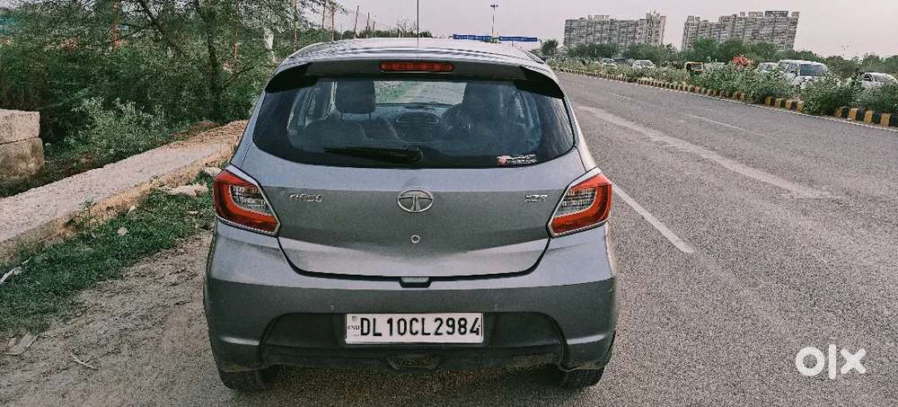 Tata Tiago Revotron 2018