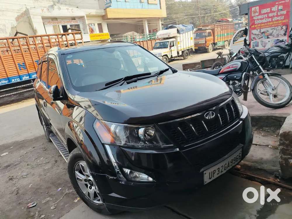 Mahindra Xuv500 2015 Diesel 83000 Km Driven