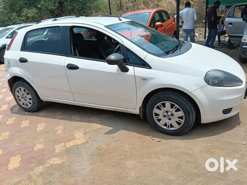 Fiat Punto 2011 Cng & Hybrids 69000 Km Driven