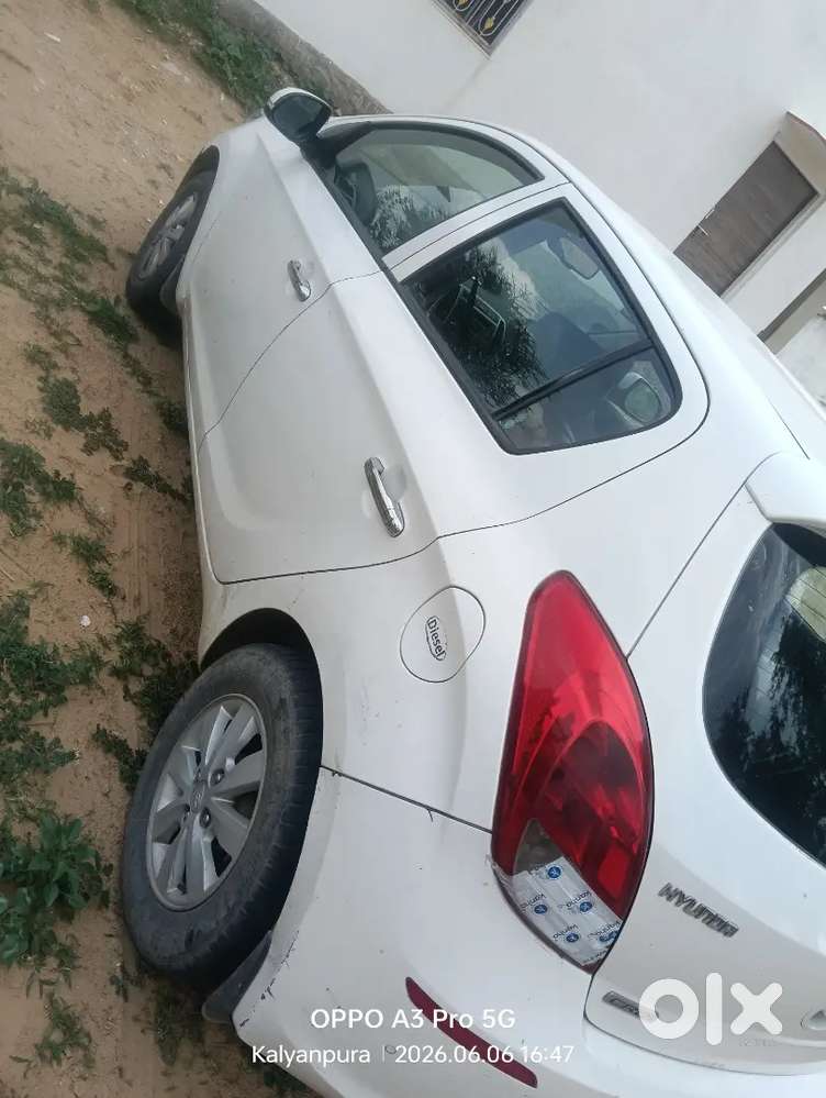 Hyundai I20 2013 Diesel 12200 Km Driven Need Paiment