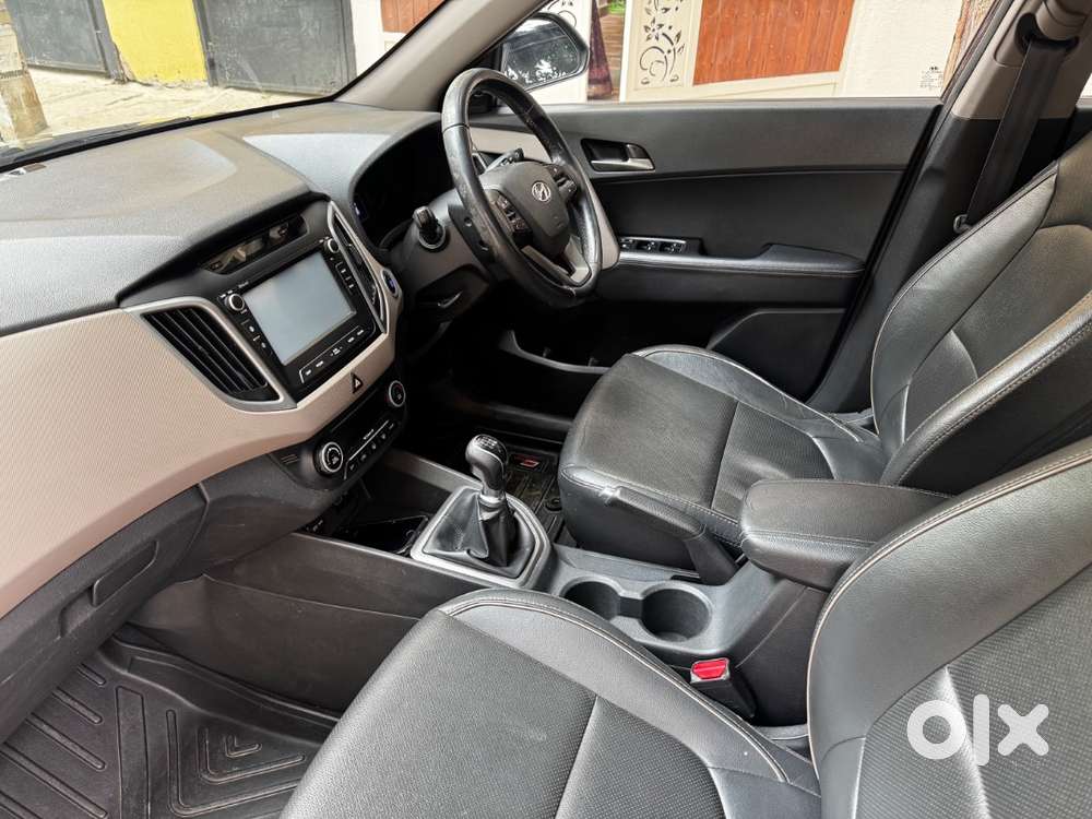 Creta - Phantom Black 2016 Model