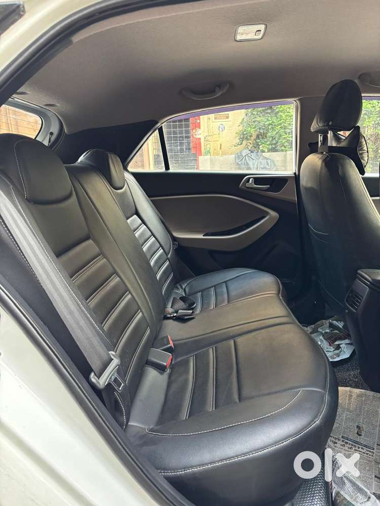 Hyundai Elite I20 Sportz (o) 1.2 Mt, 2020, Petrol