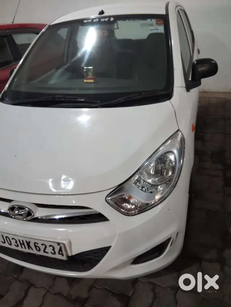 I 10 Car Genuine Condition